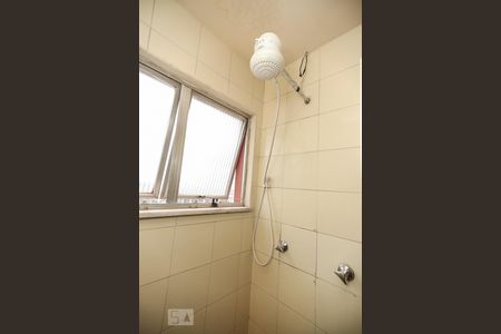 Apartamento para alugar com 70m², 2 quartos e 2 vagasBanheiro