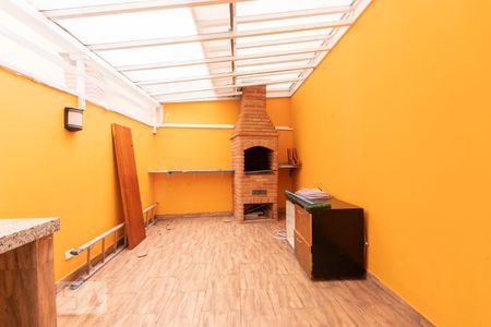 Casa à venda com 250m², 3 quartos e 2 vagas Casa à venda com 250m², 3 quartos e 2 vagasChurrasqueira