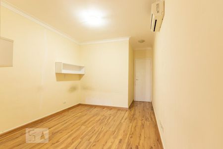 Casa à venda com 250m², 3 quartos e 2 vagas Casa à venda com 250m², 3 quartos e 2 vagasSuíte 3
