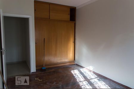 Quarto 1 de casa para alugar com 2 quartos, 225m² em Paulicéia, São Bernardo do Campo