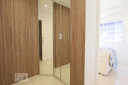 Quarto suite 2  de apartamento para alugar com 2 quartos, 75m² em Jacarepaguá, Rio de Janeiro