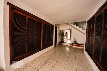 Hall de Entrada de apartamento para alugar com 1 quarto, 47m² em Sarandi, Porto Alegre