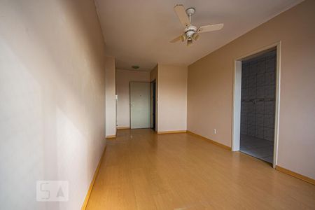Sala  de apartamento para alugar com 1 quarto, 47m² em Sarandi, Porto Alegre