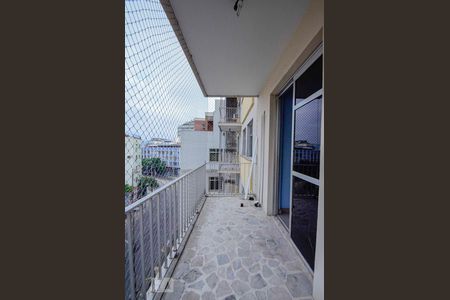 Apartamento para alugar com 100m², 3 quartos e 2 vagasVaranda da Suíte