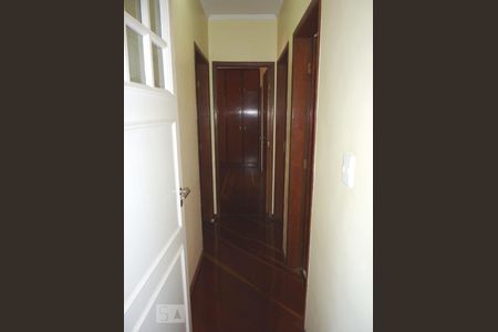 Corredor de apartamento para alugar com 3 quartos, 134m² em Rudge Ramos, São Bernardo do Campo