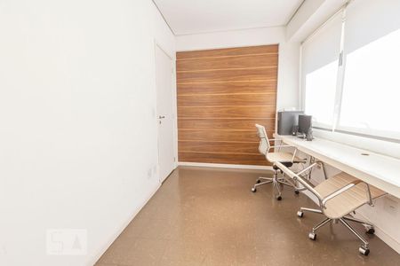 Apartamento à venda com 66m², 2 quartos e sem vagaLan House