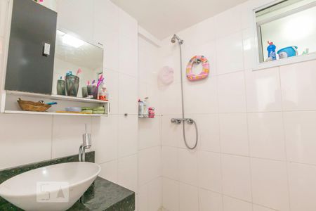 Banheiro de apartamento à venda com 2 quartos, 66m² em Parque Mandaqui, São Paulo