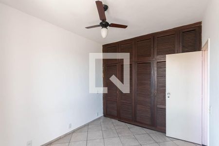 Apartamento à venda com 124m², 3 quartos e 2 vagasQuarto 3