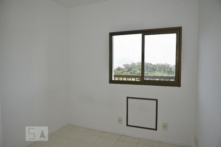 Apartamento à venda com 98m², 4 quartos e 2 vagasQuarto 1 