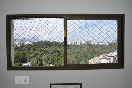 Apartamento à venda com 98m², 4 quartos e 2 vagasQuarto 3 - Suíte