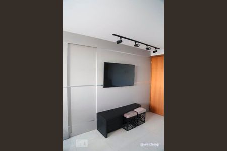 Sala de apartamento para alugar com 1 quarto, 40m² em Jardim Goiás, Goiânia