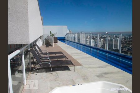 Apartamento para alugar com 40m², 1 quarto e 1 vaga Apartamento para alugar com 40m², 1 quarto e 1 vagaÁrea Comum - Piscina e Jacuzzi