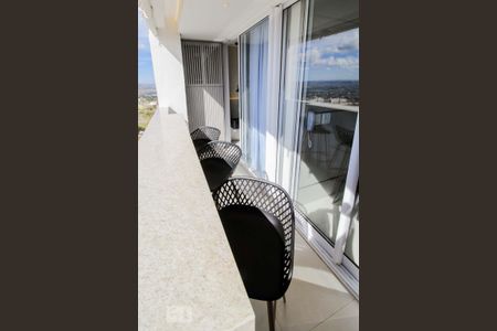 Apartamento para alugar com 40m², 1 quarto e 1 vaga Apartamento para alugar com 40m², 1 quarto e 1 vagaVaranda da Sala (integrada com a suíte)