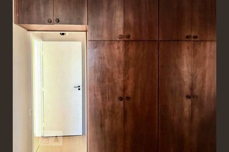 Quarto de apartamento para alugar com 3 quartos, 76m² em Planalto Paulista, São Paulo