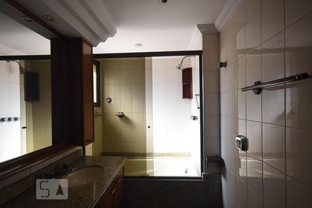 Apartamento à venda com 380m², 4 quartos e 4 vagasBanheiro Suíte 2