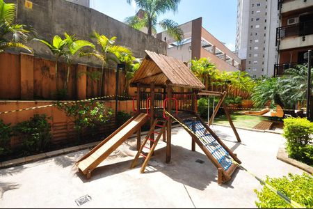 Apartamento à venda com 380m², 4 quartos e 4 vagasPlayground