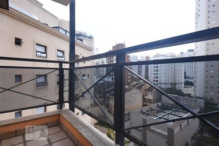 Apartamento à venda com 380m², 4 quartos e 4 vagasVaranda da Suíte 2