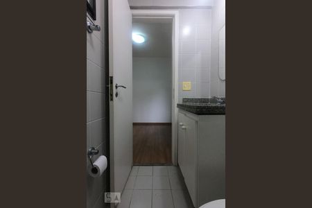 Apartamento para alugar com 65m², 2 quartos e 2 vagasBanheiro da Suíte
