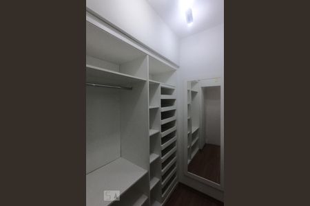Apartamento para alugar com 65m², 2 quartos e 2 vagasSuíte