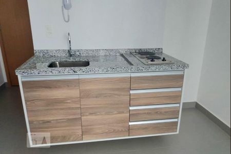 Cozinha de kitnet/studio para alugar com 1 quarto, 20m² em República, São Paulo
