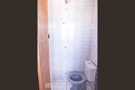 Apartamento à venda com 80m², 2 quartos e 2 vagasBanheiro de Serviço