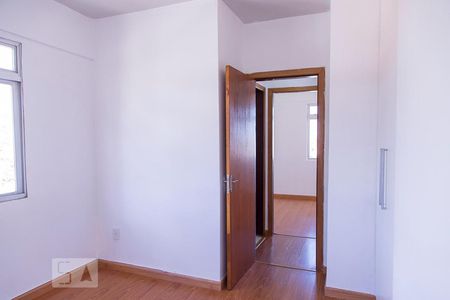Quarto 1 de apartamento à venda com 2 quartos, 80m² em Grajaú, Belo Horizonte