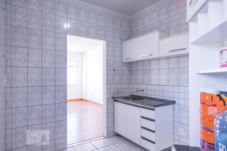 Apartamento à venda com 80m², 2 quartos e 2 vagasCozinha