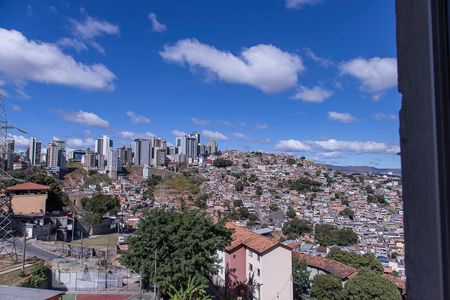 Vista do Quarto 1 de apartamento para alugar com 2 quartos, 80m² em Grajaú, Belo Horizonte
