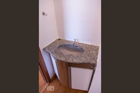 Apartamento à venda com 80m², 2 quartos e 2 vagasLavabo no Corredor