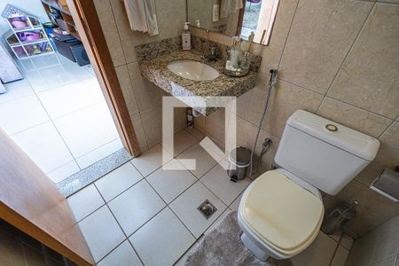 Apartamento à venda com 184m², 3 quartos e 2 vagasBanheiro