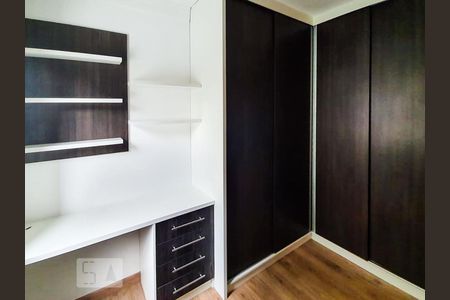 Quarto de apartamento à venda com 3 quartos, 129m² em Consolação, São Paulo