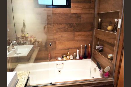 Detalhe do Banheiro da Suite de apartamento à venda com 3 quartos, 147m² em Vila Regente Feijó, São Paulo