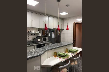 Cozinha de apartamento à venda com 3 quartos, 147m² em Vila Regente Feijó, São Paulo