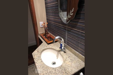 Banheiro de apartamento à venda com 3 quartos, 147m² em Vila Regente Feijó, São Paulo