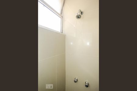 Apartamento para alugar com 50m², 2 quartos e 1 vaga Apartamento para alugar com 50m², 2 quartos e 1 vagaBanheiro