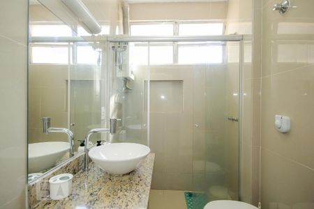 Apartamento para alugar com 50m², 2 quartos e 1 vaga Apartamento para alugar com 50m², 2 quartos e 1 vagaBanheiro
