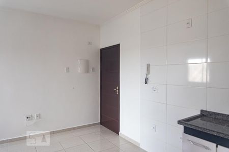 Sala de apartamento à venda com 2 quartos, 50m² em Vila Lucinda, Santo André