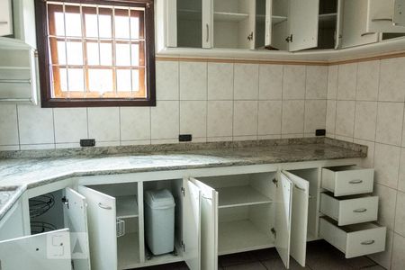 Casa à venda com 220m², 3 quartos e 3 vagasCozinha