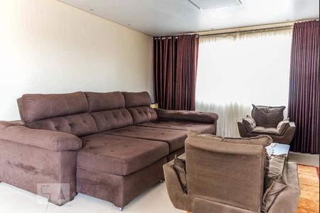 Sala de Estar de casa à venda com 4 quartos, 350m² em Vila Maria Alta, São Paulo