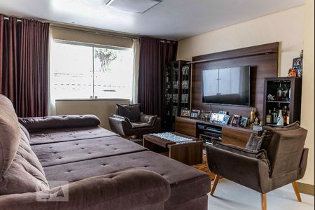 Sala de Estar de casa à venda com 4 quartos, 350m² em Vila Maria Alta, São Paulo