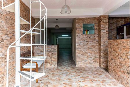 Casa à venda com 350m², 4 quartos e 5 vagasChurrasqueira