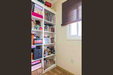 Casa à venda com 350m², 4 quartos e 5 vagasEscritório