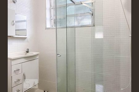 Apartamento para alugar com 80m², 2 quartos e sem vaga Apartamento para alugar com 80m², 2 quartos e sem vagaBanheiro