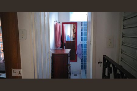 Casa à venda com 110m², 2 quartos e sem vaga Casa à venda com 110m², 2 quartos e sem vagaBanheiro