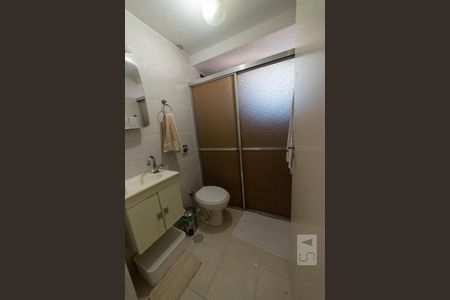 Banheiro de apartamento para alugar com 1 quarto, 40m² em Vila Mariana, São Paulo