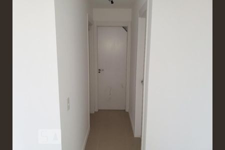 Corredor de apartamento para alugar com 2 quartos, 65m² em Jacarepaguá, Rio de Janeiro