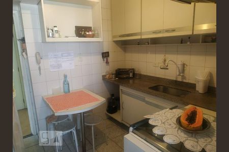 Apartamento à venda com 78m², 3 quartos e 1 vaga Apartamento à venda com 78m², 3 quartos e 1 vagaCozinha