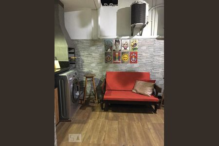 Casa para alugar com 100m², 3 quartos e 1 vagaÁrea de Serviço/Varanda