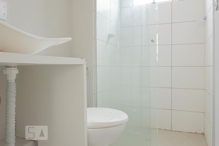 Banheiro de apartamento para alugar com 2 quartos, 42m² em Igara, Canoas