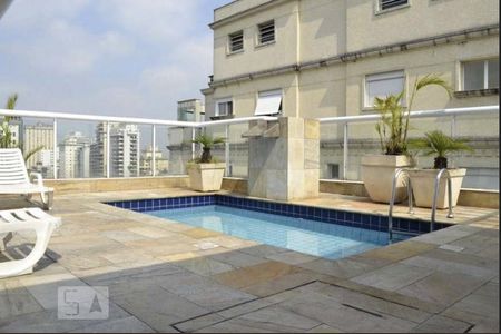 Studio para alugar com 40m², 1 quarto e 1 vagaPiscina